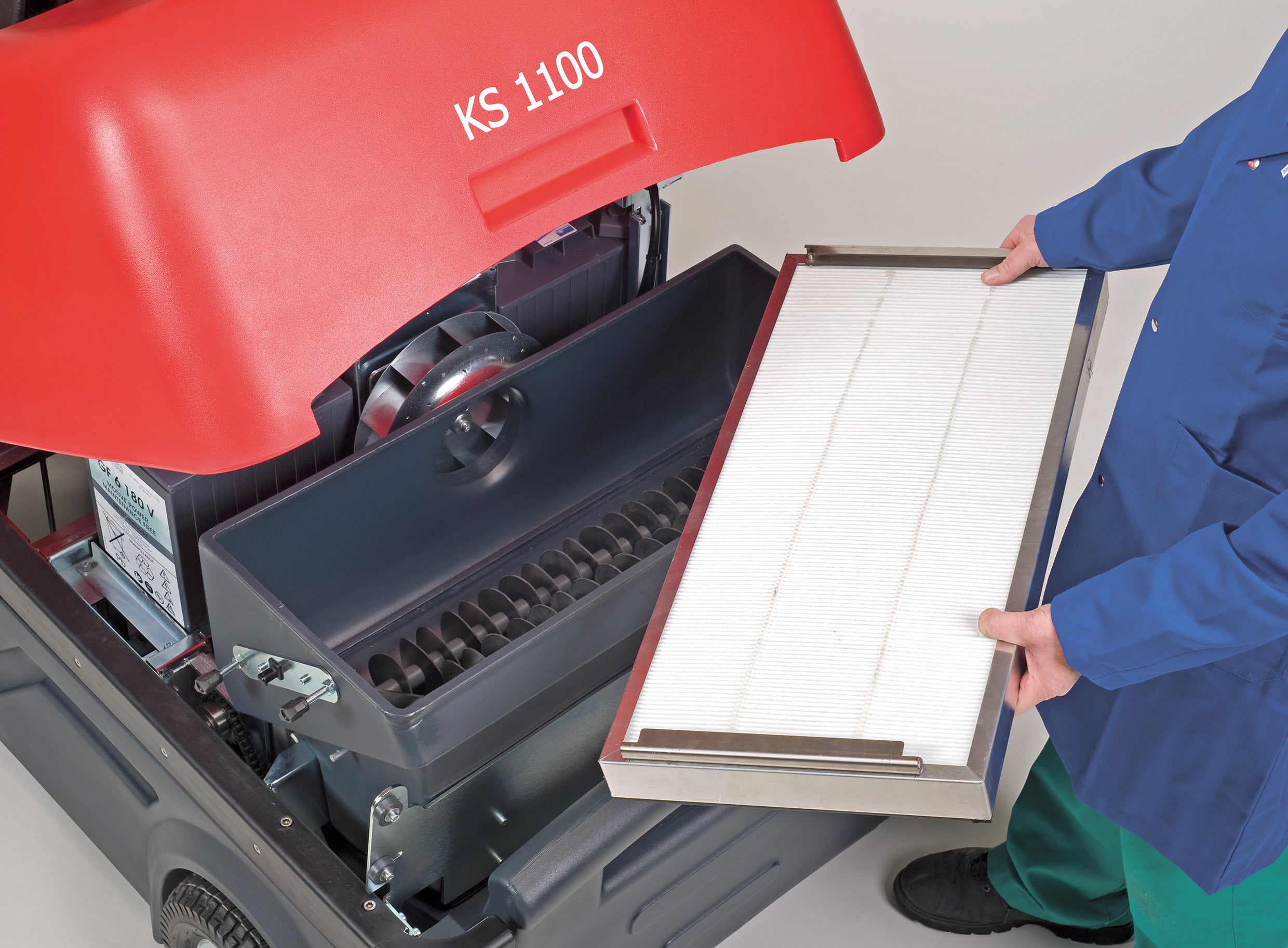 Mit Service-Garantie. KS 1100 Kehrsaugmaschine